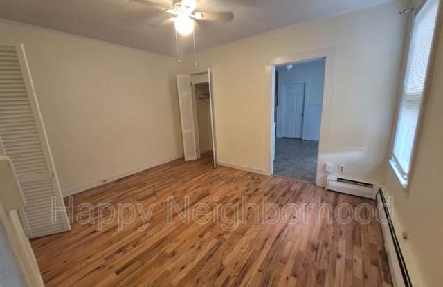 209 Pearl StreetUnit 2 photos photos