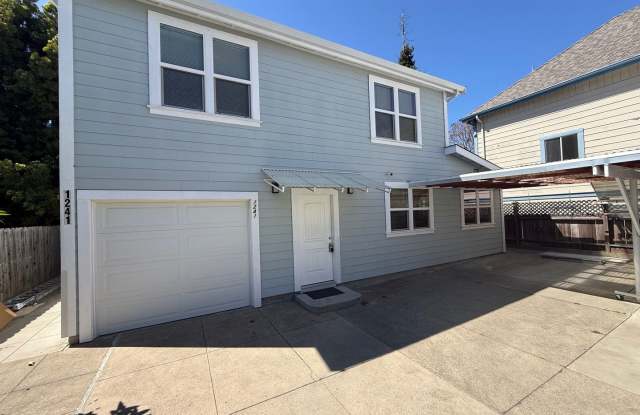 Townhouse living - Nice and clean 3 bedrooms and 2 bathrooms home photos photos