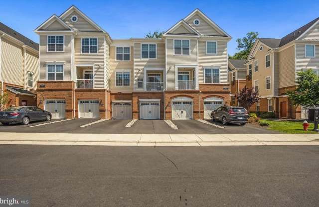 23235 MILLTOWN KNOLL SQUARE - 23235 Milltown Knoll Square, Loudoun Valley Estates, VA 20148