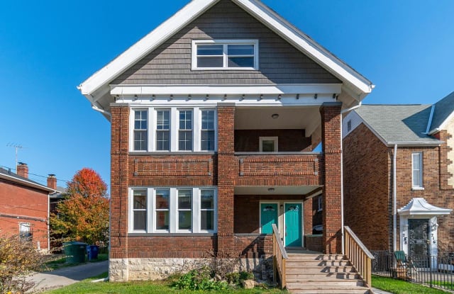 220 Parkwood Avenue - 220 Parkwood Avenue, Columbus, OH 43203