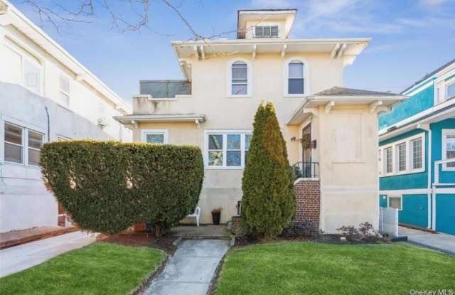 470 Lafayette Boulevard photos photos