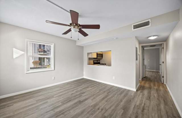 7169 E BANK Drive Gallery 3