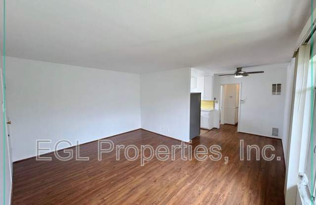1211 N. New Hampshire Ave. photos photos
