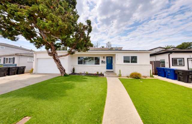 Comfortable 4 Bed 2 Bath House!! photos photos