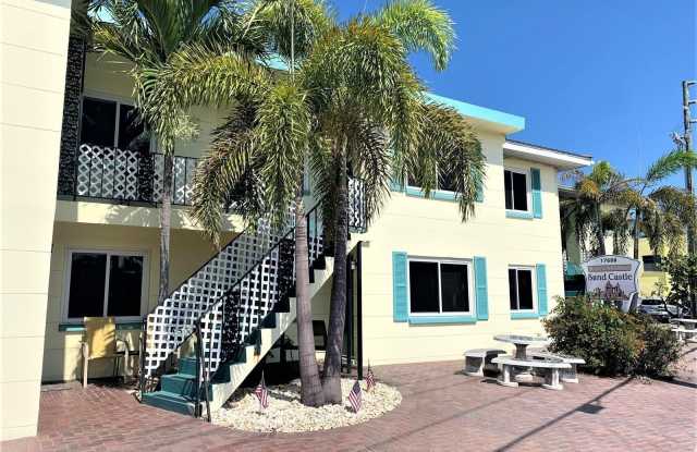 17688 GULF BOULEVARD photos photos