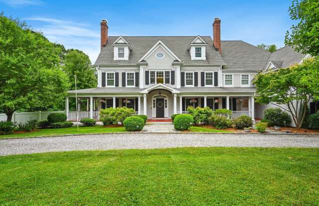 87 Buckingham Ridge Road - 87 Buckingham Ridge Road, Wilton, CT 06897