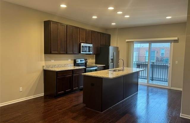 47757 Hillcrest Drive Gallery 4