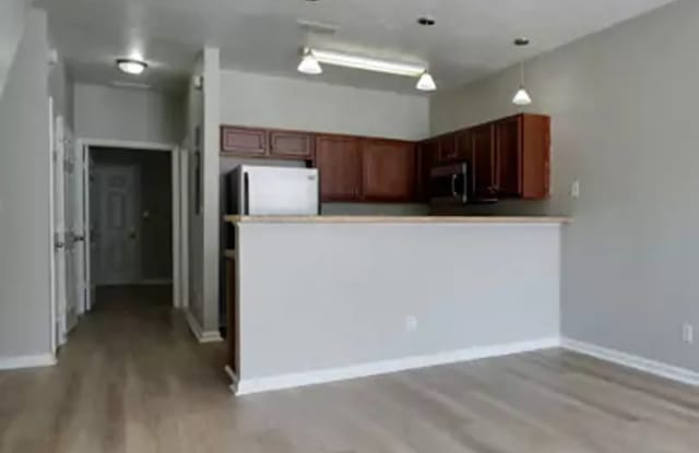 Premier Townhomes @ 1694 photos photos
