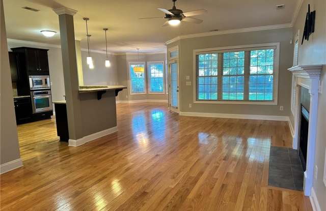 2116 Rock Avenue Gallery 3