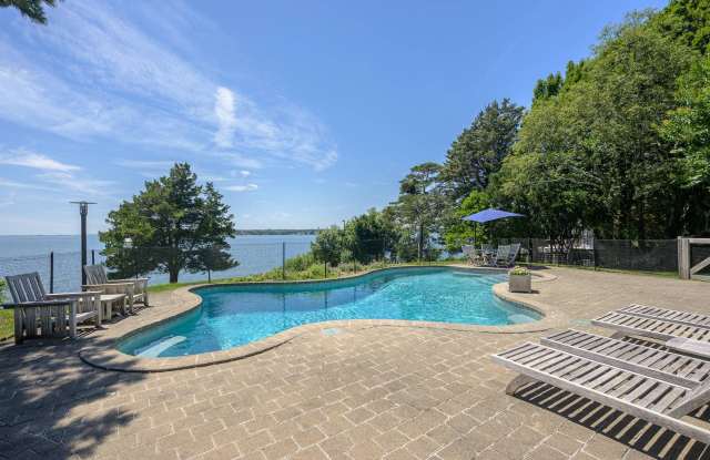 6 Peconic Road Gallery 4