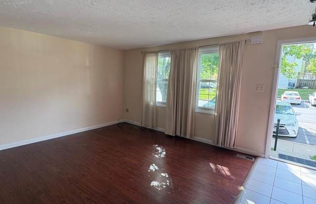 11149 CAPTAINS WALK Court Gallery 2