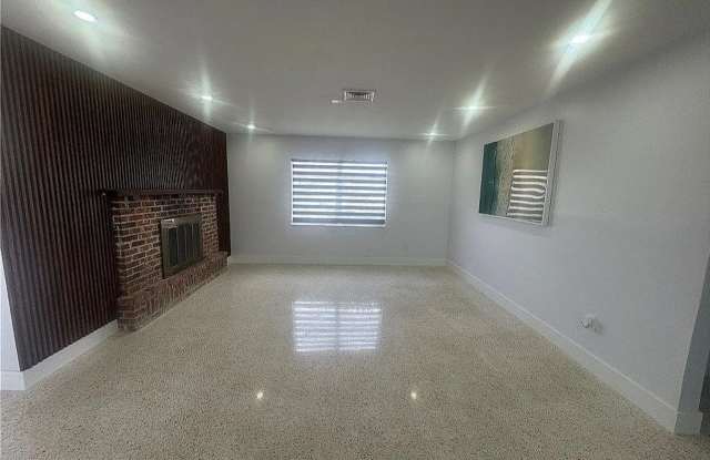 2231 Isle Of Pines Avenue photos photos