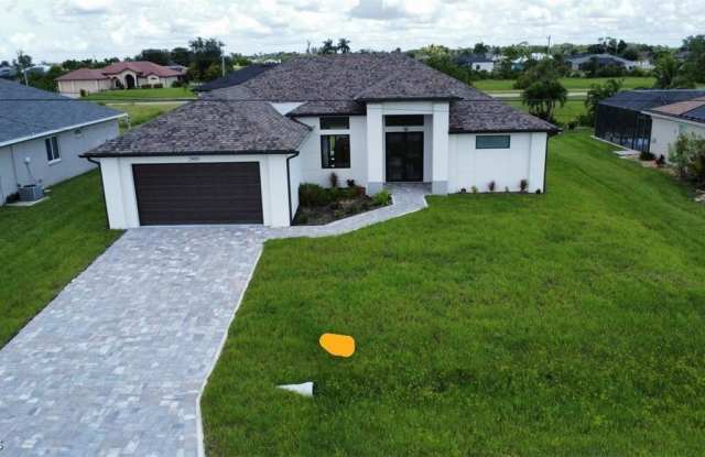 2909 NW 13th Street photos photos