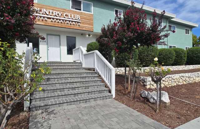 Country Club Garden Gallery 1