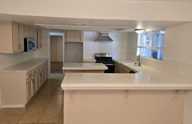 66176 Desert View Avenue photos photos