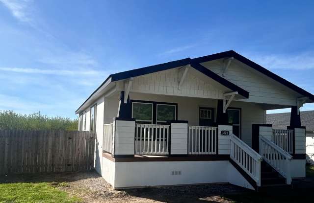 2 Bedroom\2 Bath Country Home in Modesto photos photos