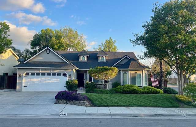 North West Fresno Modern/Updated Home, 3BR/2BA, Built 2004 - Lots of Amenities! photos photos