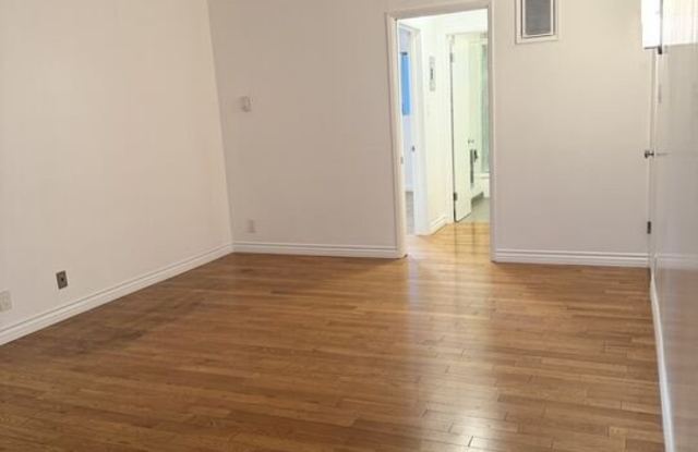 6013 Carlton Way unit: 1 Gallery 2