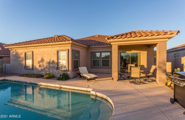 9443 E WHITEWING Drive Gallery 2
