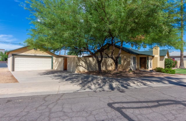 70 E ASHLAND Avenue - 70 East Ashland Avenue, Phoenix, AZ 85004