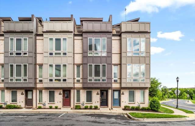 1502 Trafalgar Lane - 1 photos photos