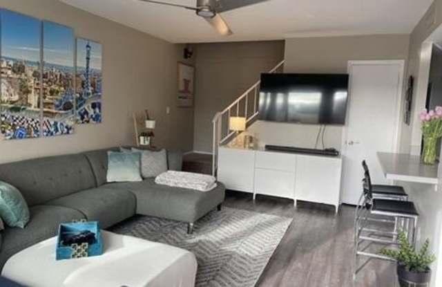 7834 E KEIM Drive Gallery 2
