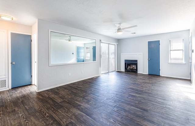 Large Renovated 2Bed 2Bath Apartment Gallery 4
