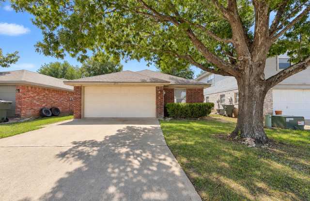 2517 Sleepy Hollow Ln Gallery 1