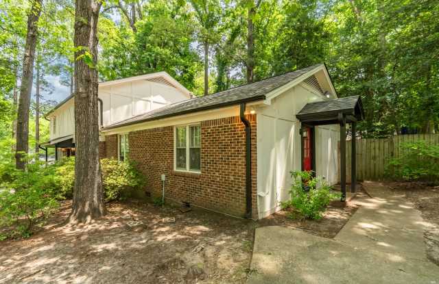 End unit Townhouse with large backyard: Available Now photos photos