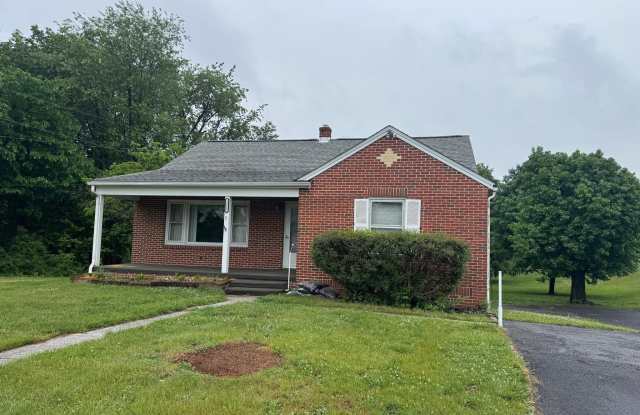 1123 SHEPHERDSTOWN Road photos photos