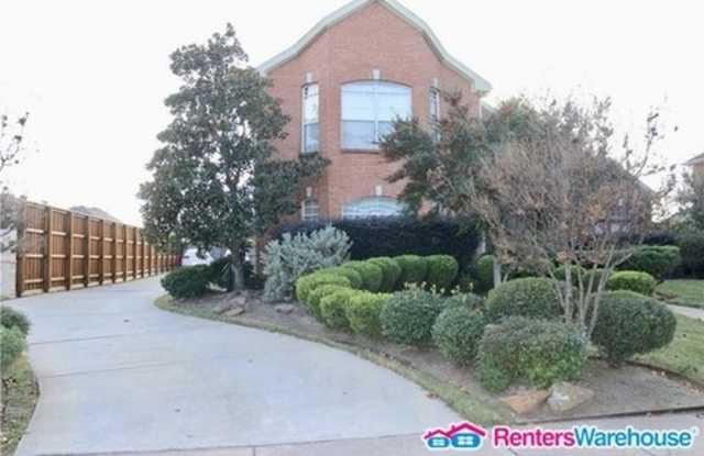 1413 Dimmit Drive Gallery 4