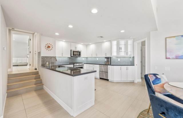 49069 Mariposa Drive Gallery 2