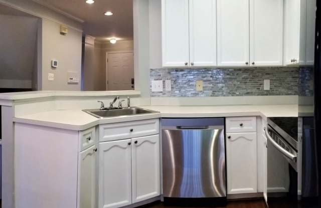 3901 Red Deer Circle Gallery 4
