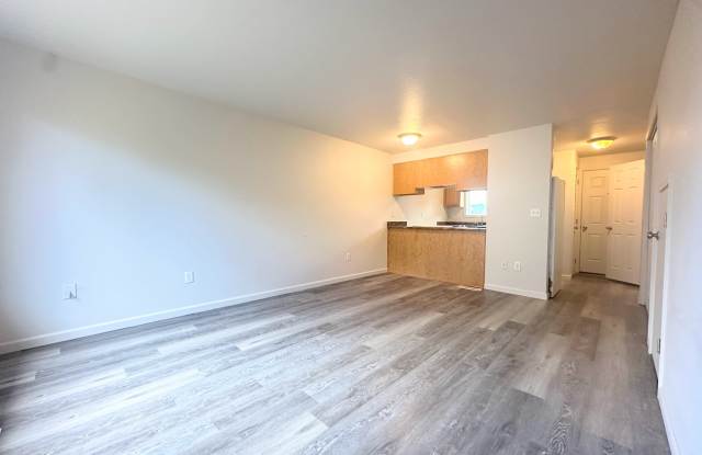 2127 N Keene Way Dr Gallery 3