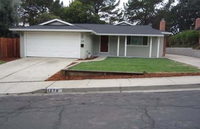 4-Bedroom Home in Concord’s Desirable State Streets Neighborhood photos photos