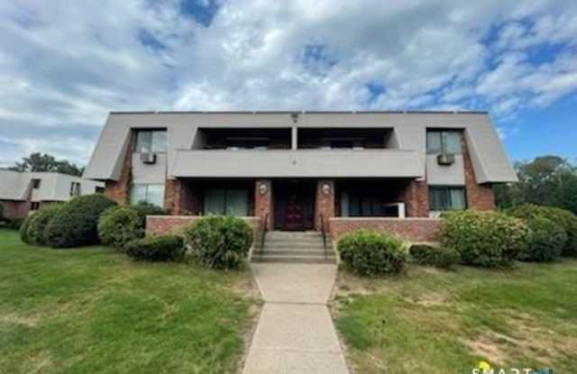 565 Talcottville Road Gallery 1