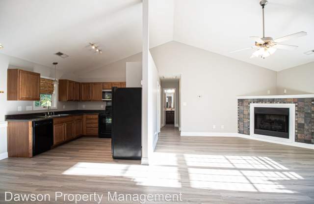 4008 Laurel Creek Lane Gallery 3