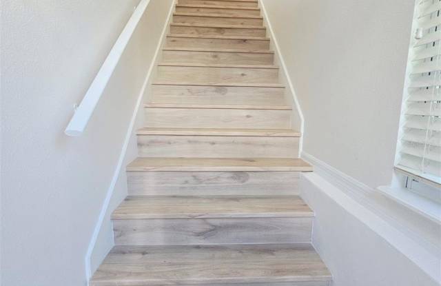 1106 RUSH Court Gallery 3