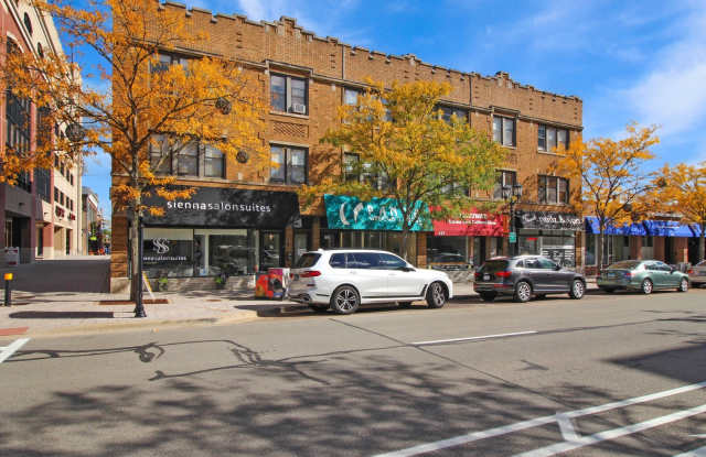 131 N Addison Avenue - 131 North Addison Avenue, Elmhurst, IL 60126 131 N Addison Avenue - 131 North Addison Avenue, Elmhurst, IL 60126