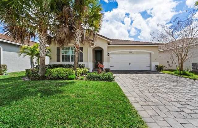 7461 SW Harbor Cove Drive Gallery 1