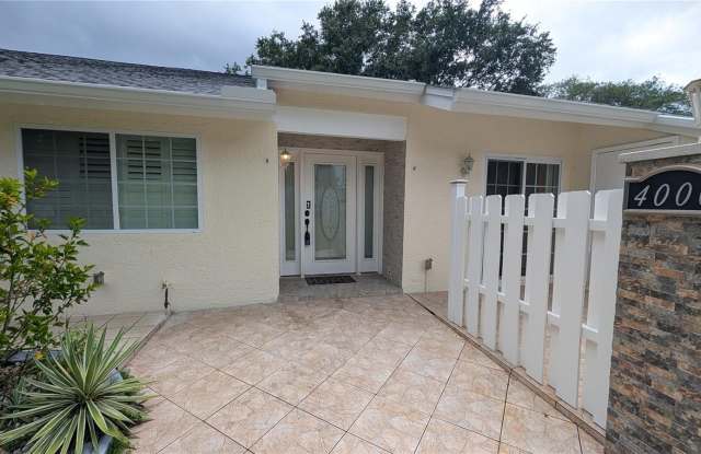 4000 POINCIANA Court Gallery 2