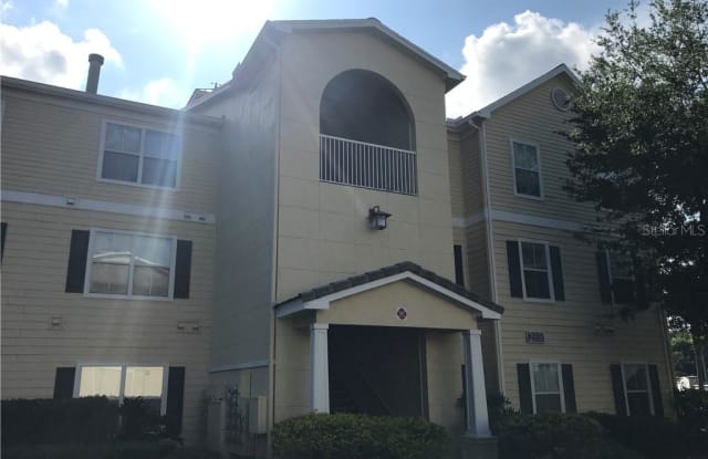 18535 BRIDLE CLUB DRIVE - 18535 Bridle Club Dr, Tampa, FL 33647