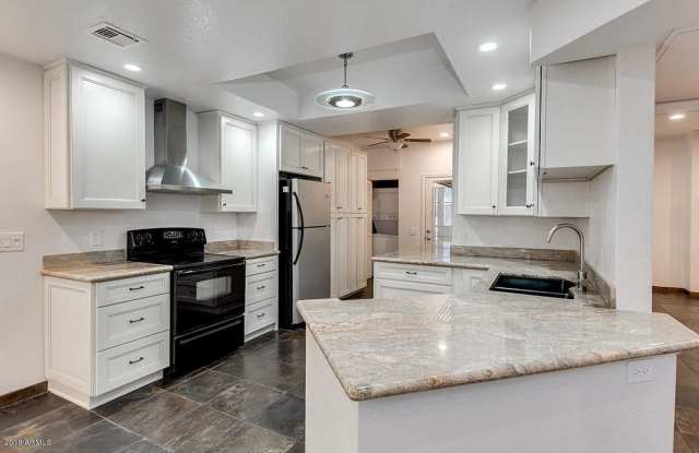 Renaissance Park Condo - Updated Penthouse Unit w/ Loft photos photos