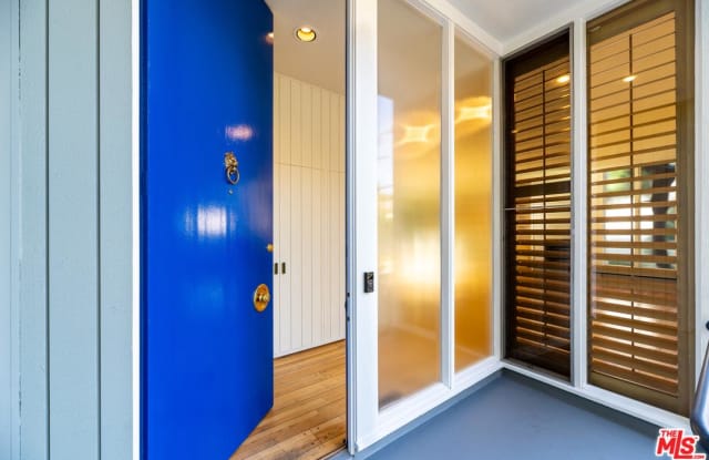 1047 WESTHOLME Avenue Gallery 4