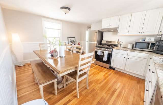 68 Pleasant Street, Unit 2 photos photos