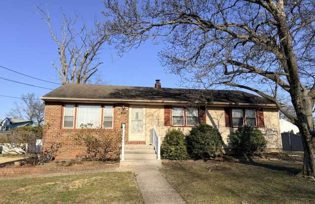 323 SAINT JAMES Avenue photos photos