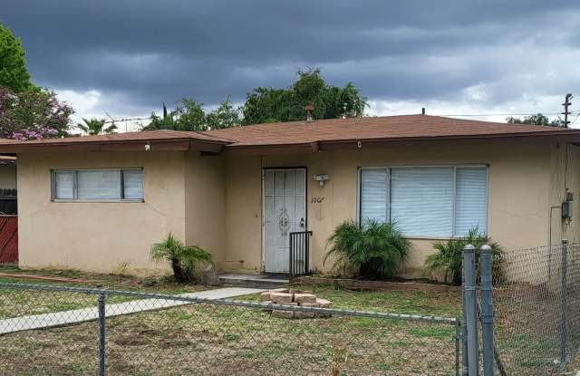 2 bed/ 1 bath home in North Redlands! photos photos