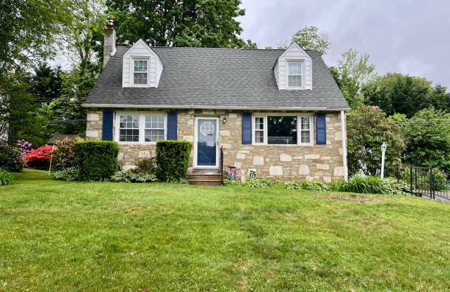 Stunning 3-Bedroom Home with Finished Basement in Lower Moreland Twp! Available mid-August! photos photos
