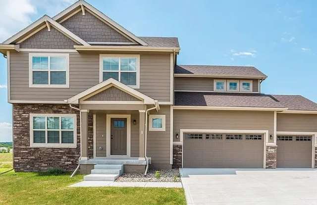 Spacious 4 Bedroom Home in Sugar Creek Waukee Area - 1229 South 93rd Street, West Des Moines, IA 50266