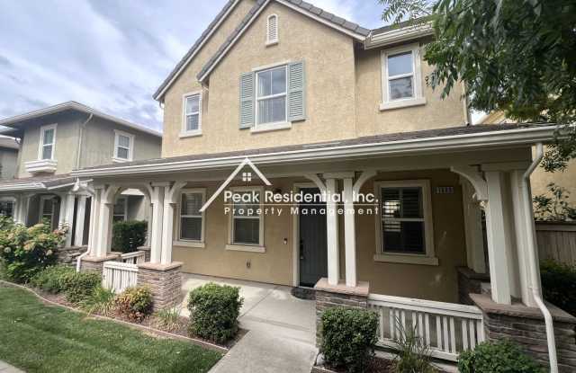 A Beautiful Folsom 4bd/3ba House with 2 Car Garage! photos photos